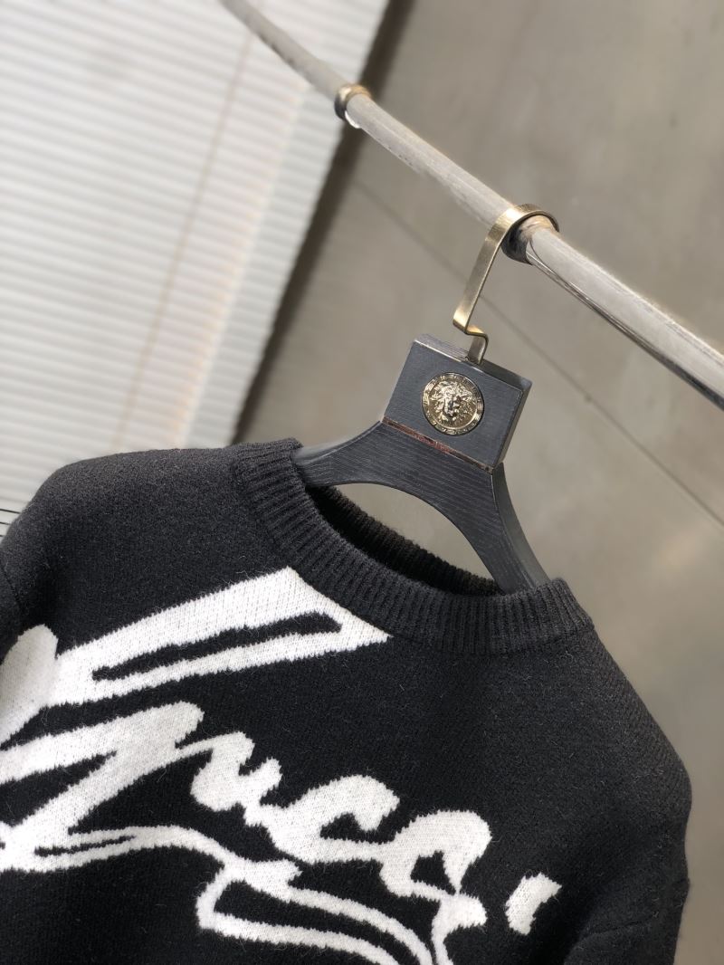 Gucci Sweaters